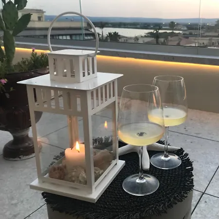 La Terrazza Sul Porto ベッド・アンド・ブレックファスト