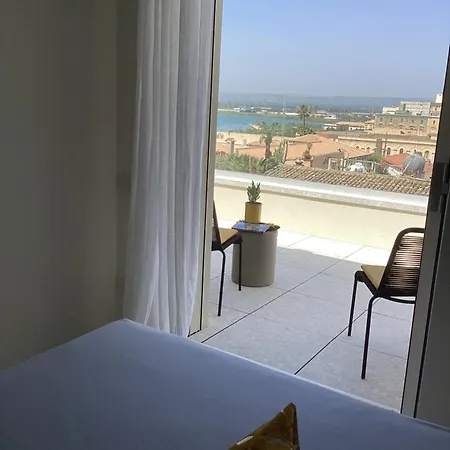 La Terrazza Sul Porto Bed & Breakfast *