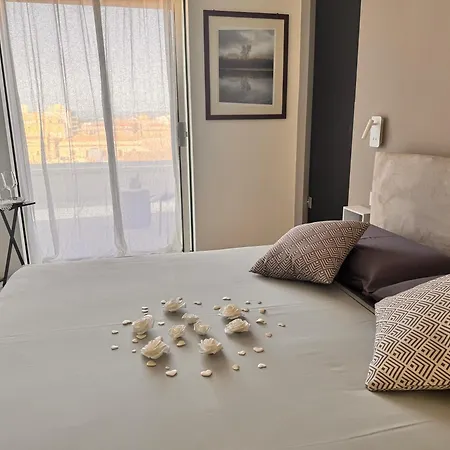 La Terrazza Sul Porto ベッド・アンド・ブレックファスト シラクーサ